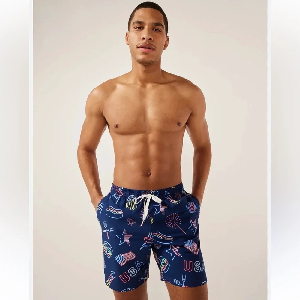 Chubbies The Neon Lights Classic Swim Trunk Size M Navy Graphic